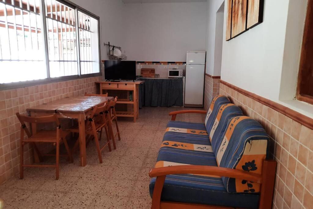 Casa Rural Los Cipreses. Cercados De Arana San Bartolomé Екстериор снимка